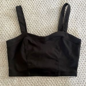 Black crop tank